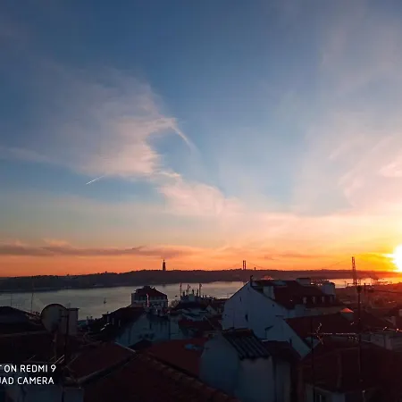 My View Over Lisbon Exterior photo